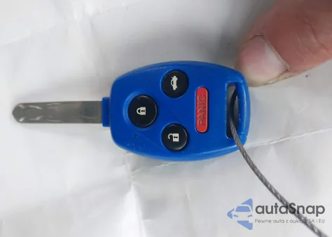 2010 Honda Accord 3.5 Ex-L from USA, damaged, VIN 1HGCP3F80AA005218